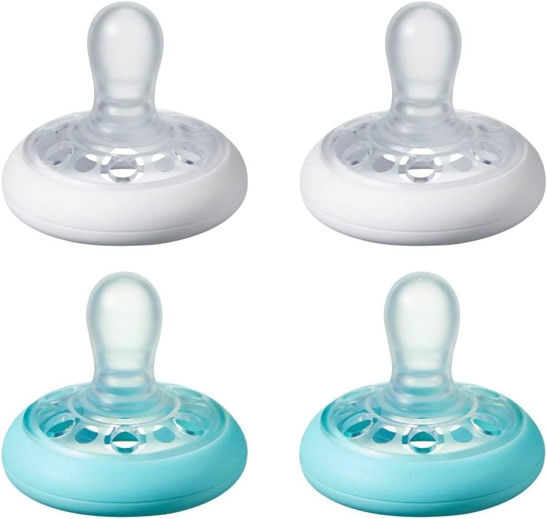 Tommee Tippee Breast-Like Soother, Skin-Like Texture, Symmetrical Orthodontic Design, BPA-Free, 0-6m, Pack of 4 Dummies