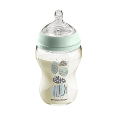 Tommee Tippee Closer to Nature Glass Baby Bottle, Slow Flow Breast-Like Teat with Anti-Colic Valve, 250ml, Pack of 1