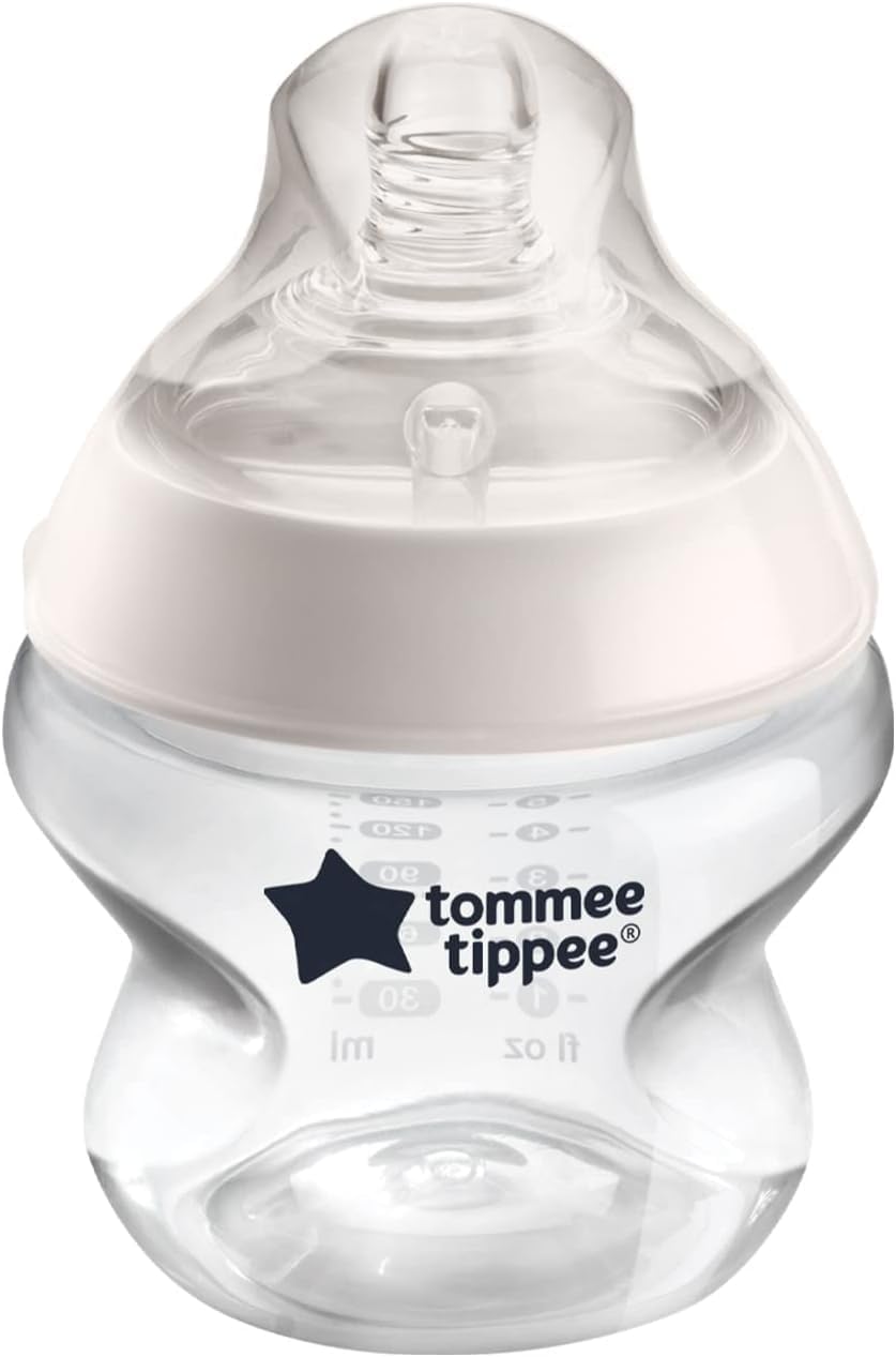 Tommee Tippee Closer to Nature Baby Bottle, Slow-Flow Breast-Like Teat with Anti-Colic Valve, 260ml, Pack of 1, Pip the Panda