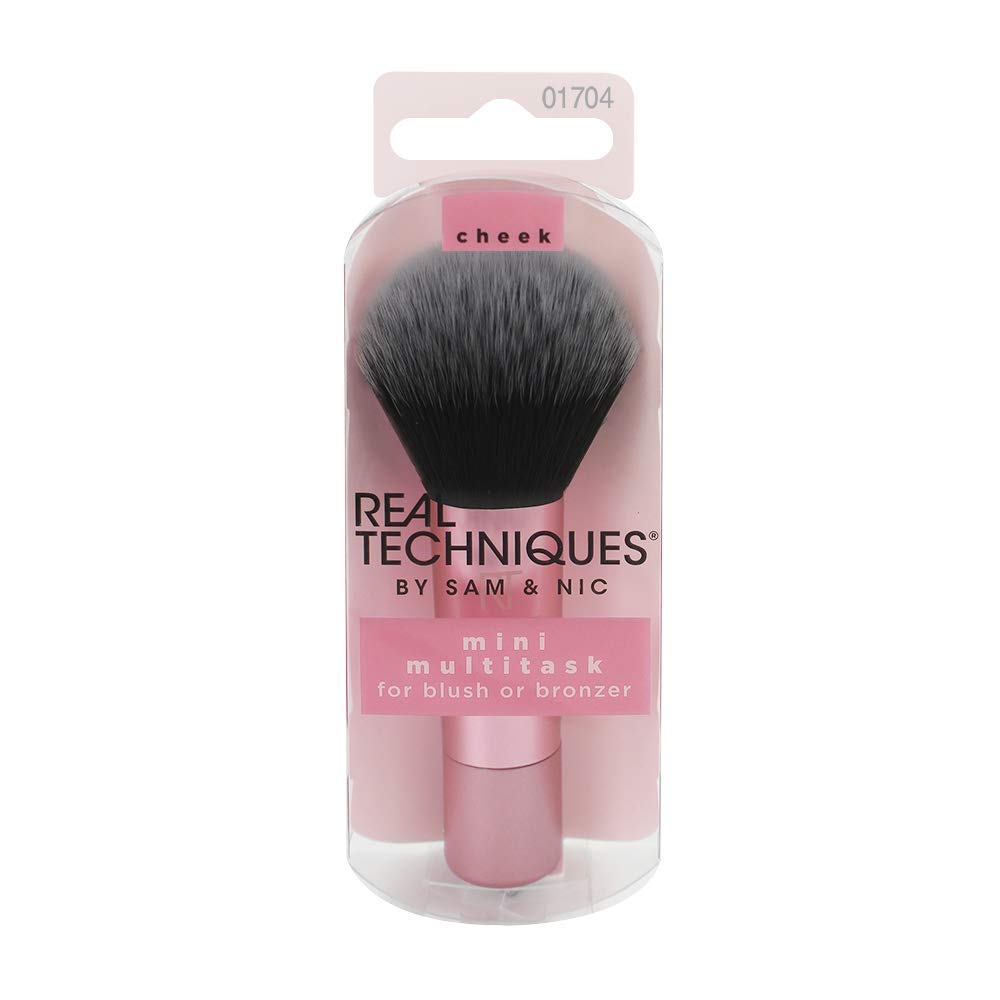 Real Techniques Mini Travel Size Multitask Makeup Brush for Blush Or Bronzer, Versatile, UltraPlush Bristles