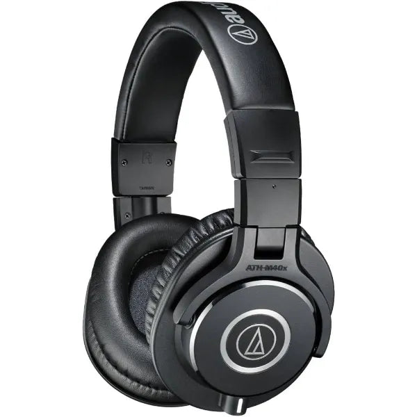 Audio-Technica ATH-M40x Professional Studio Monitor Headphones – Over-Ear Wired Headphones with Swiveling Earcups, Detachable Cables & Pro-Grade Comfort Design
