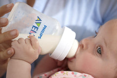 AVENT Philips Anti-Colic Bottle 9 Ounce transparent SCF403/27