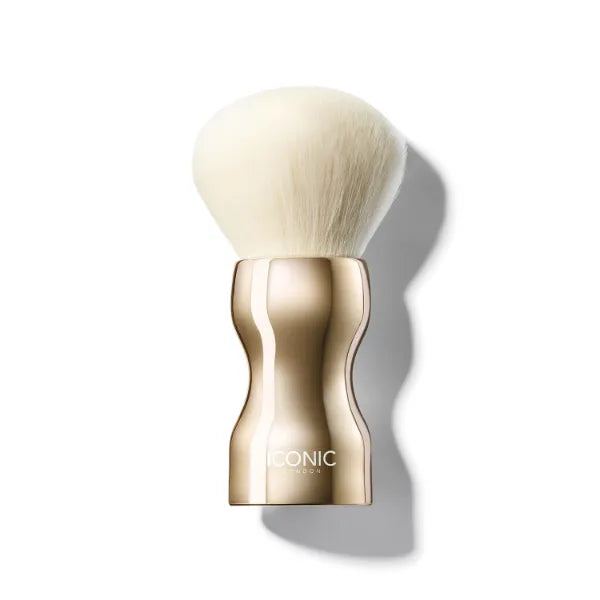 ICONIC LONDON Tan and Buff Brush | Face and Body Makeup Brush, Buff and Blend Makeup and Tan