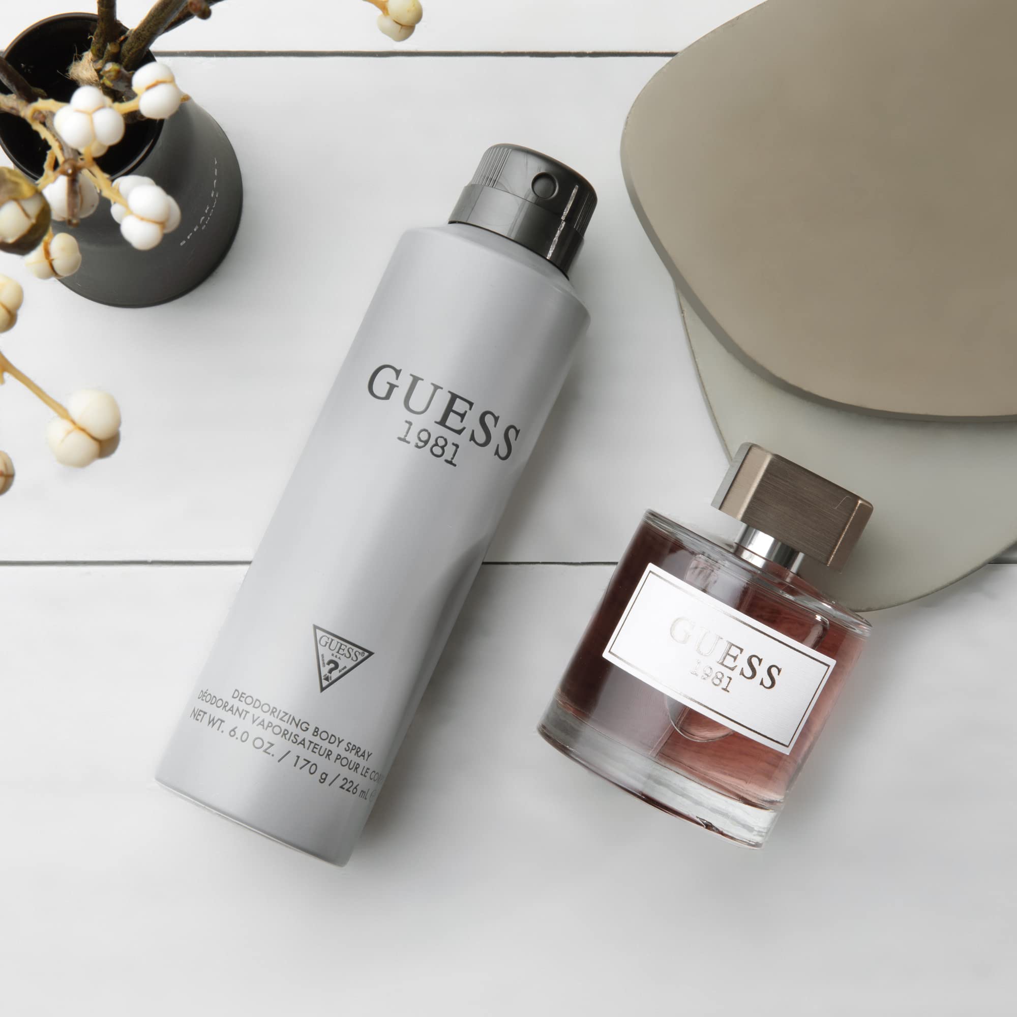 Guess 1981 For Men Set Edt 100Ml+ Sg 200Ml + Body Sray 226Ml (2023) Transparent/Combination