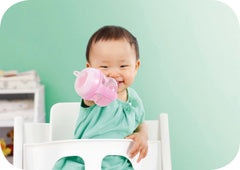 MAM Starter Cup (1 Count), MAM Sippy Cup, Drinking Cup with Extra-Soft Spill-Free Spout and Non-Slip Handles, for Girls 4+ Months, Five Ounces, Pink