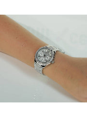 Guess Womens Quartz Watch, Analog Display and Stainless Steel Strap W0111L1