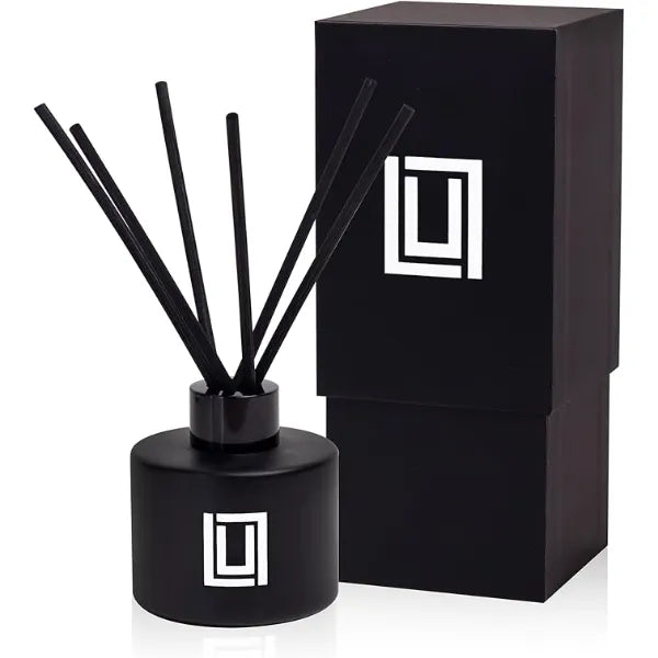 Lulu Candles Reed Diffuser Set Poolside White Floral & Ocean Mist 6 Reed Sticks Scent Diffuser for Bedroom Bathroom Living Room & Office (4.2 FL Oz.)