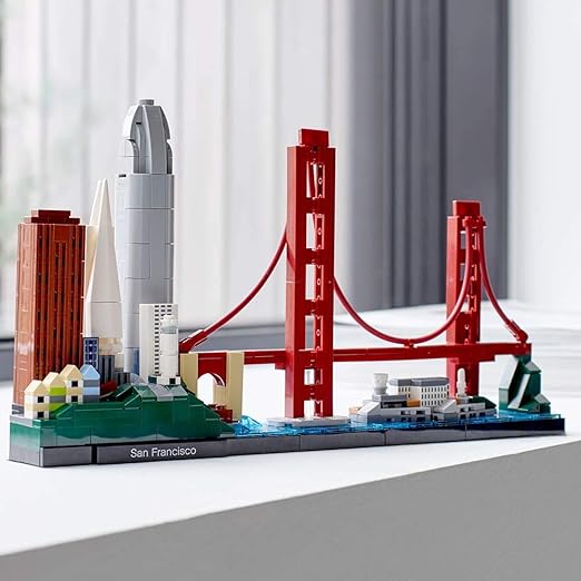 LEGO 21043 Architecture Skyline Collection San Francisco Building Kit 565 Pieces