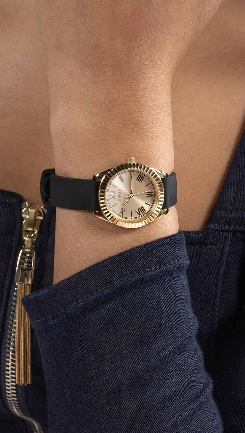 GUESS P GLD CS/SUN CHAMP DL/BLK SMTH SILICONE STRP