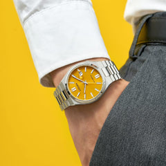 Citizen Herren Analog Automatic Uhr mit Edelstahl ArmbandTsuyosa