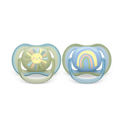 AVENT Philips Ultra Air Soother - 2 x Light, Breathable Baby Soothers for Babies Aged 0‑6 Months, BPA-Free with Steriliser Carry Case (Model SCF085/58)