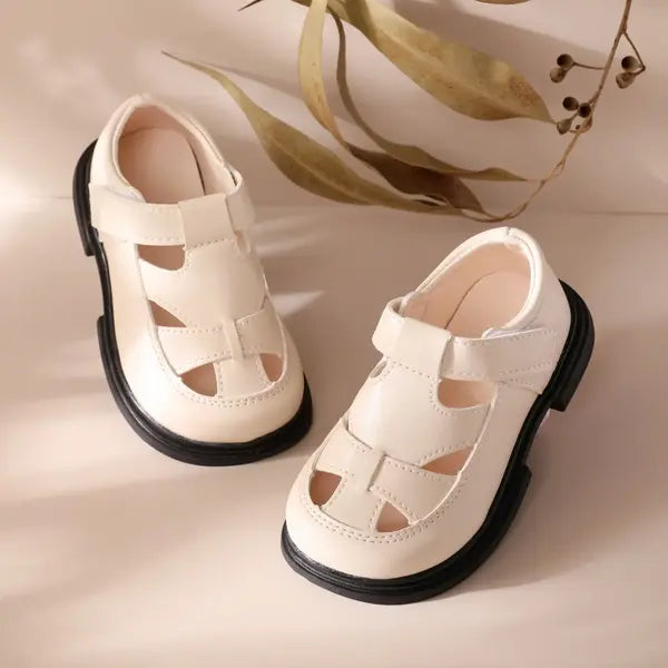 PATPAT Toddlers/Kids Girl/Boy Casual Solid Hollow Out Leather Sandals Beige