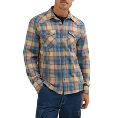 Wrangler® Men's Slim Fit Long Sleeve Woven Twill Shirt with Sunglasses Cleaner