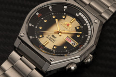 Orient Neo 70s Revival Vintage Men's Automatic Manual Winding Mechanical Sports Wrist Watch Stainless Steel Bracelet and Case