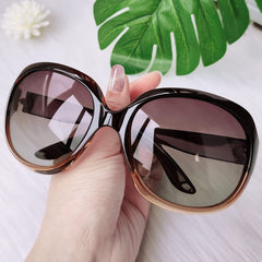 Joopin Polarized Sunglasses for Women, Ladies Big Frame Polarized Eyewear UV400 Protection Driving Fishing - Brown Gradient