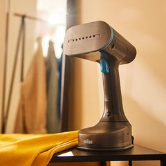 Braun QuickStyle 5, Garment Steamer, Dual Heated FreeGlide 3D Technology, Handheld Garment Steamer with FastHeating 45 Sec, Vertical Ironing, Capacity 150 ml, Cord 2.5m, 1200 Watts - GS 5031 BL - Blue