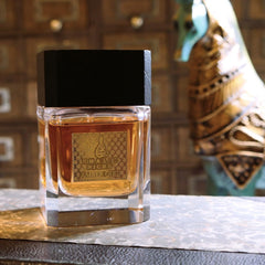 Maison d'Orient AMBER OUD for women and men, a rich and sumptuous blend with ripe raspberry and orange accords 3.4 Oz