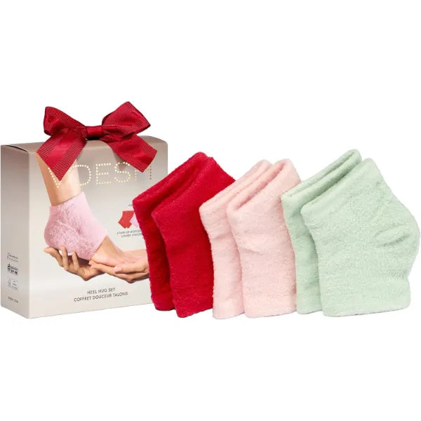 VOESH Heel Hug Gift Set - Hydrates & Repairs Dry, Cracked Heels Gel-Lined Socks - K-Beauty Korean Skincare - 3 Pairs
