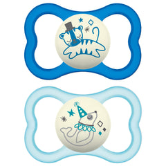 MAM Air Night Pacifiers (1 Sterilizing Pacifier Case), MAM Sensitive Skin Pacifier 6+ Months, Glow in the Dark Pacifier, Best Pacifier for Breastfed Babies, Baby Boy Pacifiers, 6-16 (Pack of 2