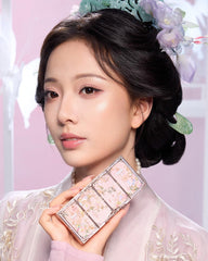 Flower Knows Butterfly Cloud Collar Highlight & Contour Palette, 0.56 oz./16 g – 4 Versatile Shades for Highlighting, Contouring, and Bronzing (02 Tawny Tea, 16g)
