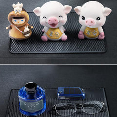 ECVV Anti-Slip Car Dash Sticky Pad Car Dashboard Mat 27 * 15 cm Sticky Gripping Pad Removable and Traceless Mounting Pad for Cell Phone, Sunglasses, Keys, Coins