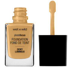 Wet n Wild Photo FocUS Dewy Foundation Desert Beige