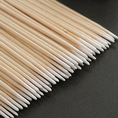 MOCUI Pointed Tip Cotton Swabs, 100 Count Precision Cotton Buds for Makeup, Organic Pointed Microblading Cotton Tips Cosmetic Applicator Sticks for Nails, Tattoo, Daily Cleaning