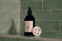 Organic Premium Soap, Hand and Body Liquid Soap with Olive Oil, liquid soap, Pure Clean, Naturally Gentle – Organic, Natural Eanna Liquid Soap.
