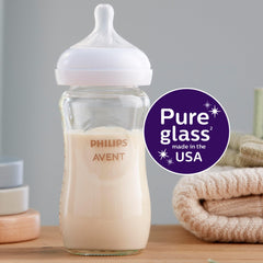 Philips Avent Glass Natural Baby Bottle with Natural Response, 8oz, 2pk, SCY913/02