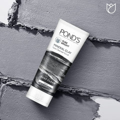 POND'S Pure Bright Mineral Clay Face Cleanser Scrub, 100% natural origin moroccan clay face wash, Purify & Deep Clean with Activated Charcoal and Niacinamide, 90g