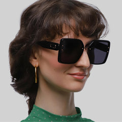 Flaneur Stylish Polarized Sunglasses for Women & Men Square-Frame - UV Protection, Lightweight, Scratch-Resistant, Trendy Eyewear & Accessories for Ladies UV400