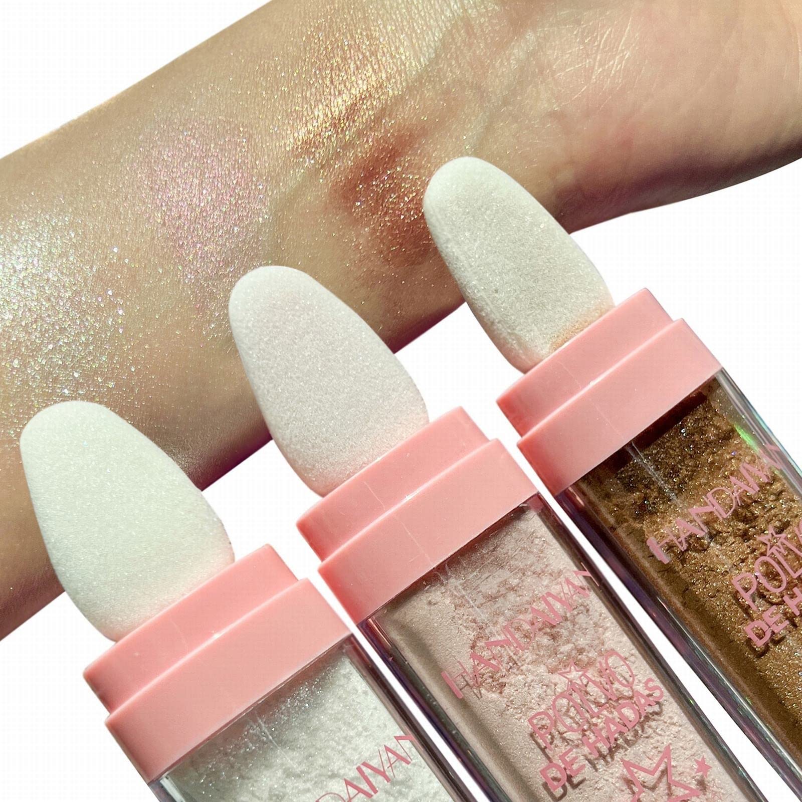 Highlighter Powder For Face Body Brightens the Natural Three-dimensional Face Powder Blusher Makeup, Highlighter Powder Stick High Gloss Sparkle Loose Highlight Powder Face Body Hair Cosmetic