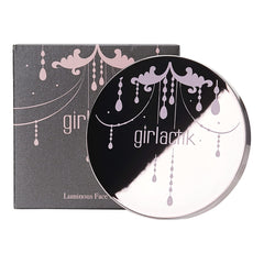 Girlactik Usa. Illuminating Face Powder Highlighter. Pearl Infused With Sun Protection Uv Filters. Radiant Matte Finish