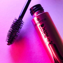 Essence Disney Villains I Love Extreme volume mascara