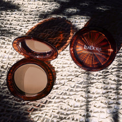 IsaDora Bronzing Powder - Pressed Bronzer Powder with Mirror and Powder Puff - Makeup Glow Bronzing Powder - Luster Sun Powder Makeup - 43 Terracotta Bronze