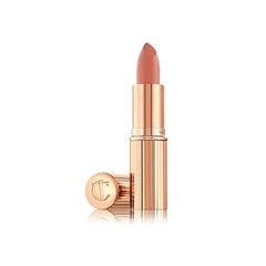Charlotte Tilbury K.I.S.S.I.N.G Lipstick – Moisturizing, Hydrating Lipstick with Light-Diffusing Pigments for a Luminous Finish & Fuller-Looking Lips