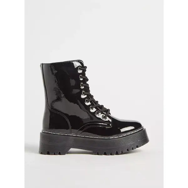 MAX FASHION Plain Ankle Boots with Lace-Up Closure-Black