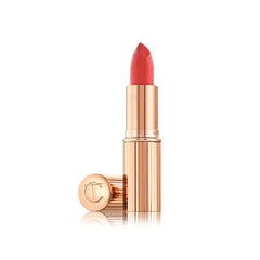 Charlotte Tilbury K.I.S.S.I.N.G Lipstick – Moisturizing, Hydrating Lipstick with Light-Diffusing Pigments for a Luminous Finish & Fuller-Looking Lips