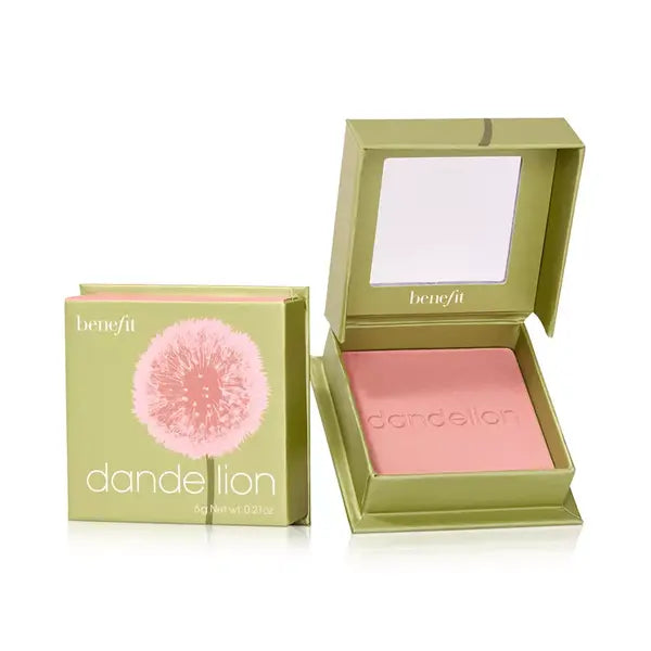 Benefit Cosmetics Wonderful World Silky Soft Powder Blush for a Smooth Radiant Glow