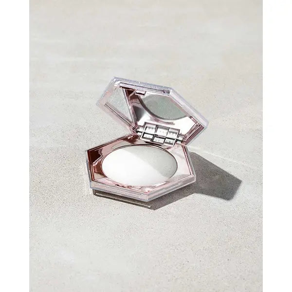 Fenty Beauty Diamond Bomb All-Over Diamond Veil