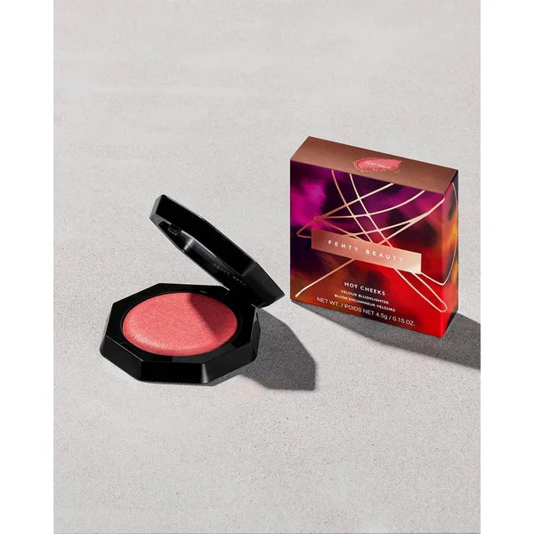 FENTY BEAUTY HOT CHEEKS VELOUR BLUSHLIGHTER - JUICY PEACH 0.15 OZ