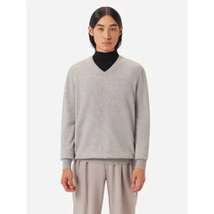 Gobi Cashmere Essential V-Neck Sweater