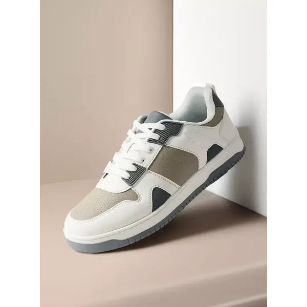 Panelled | Sneakers with Lace-Up Closure