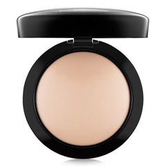 MAC Mineralize Skin finish Natural Face Powder for a Flawless, Radiant Finish