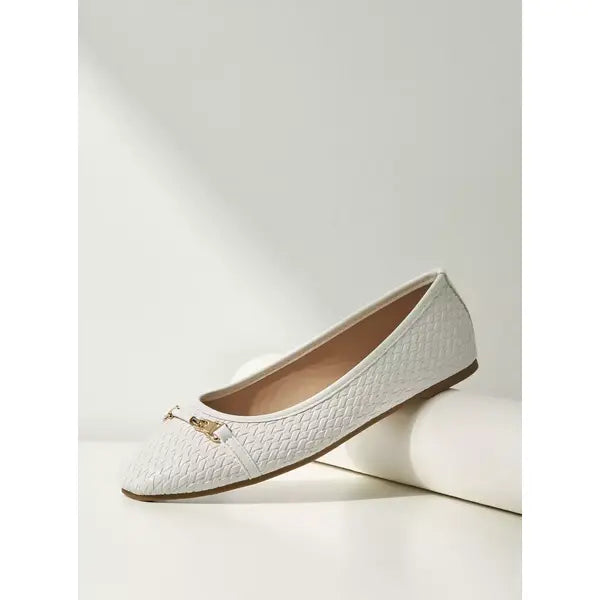 MAX FASHION Textured Slip-On Ballerina Shoes with Metallic Detail-White