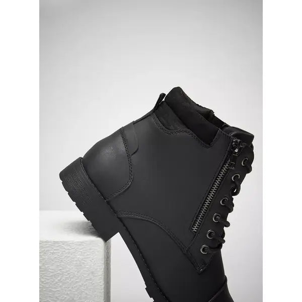 Plain Biker Boots with Zipper Closure