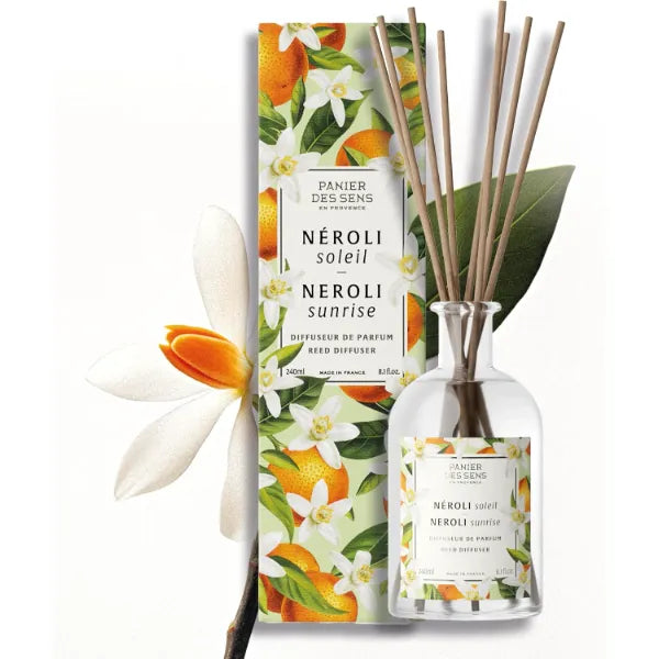 Panier des Sens - Cotton Flower Reed Diffuser 8.1 fl.oz – Long Lasting Fragrance 5+ Months - Elegant Home Decor - Oil-Based Scent Diffuser - Made in France Home Fragrance - 90% Natural Ingredients