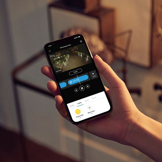 Ring Security Spotlight Outdoor Battery-Powered (8SB1S7-BEN0) Camera Black