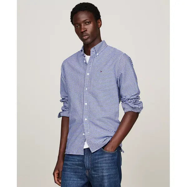 Tommy Hilfiger Men's Gingham Long Sleeve Button-Down Oxford Shirt