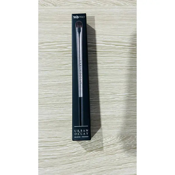 Urban Decay, Brush, Medium Eyeshadow, E-207